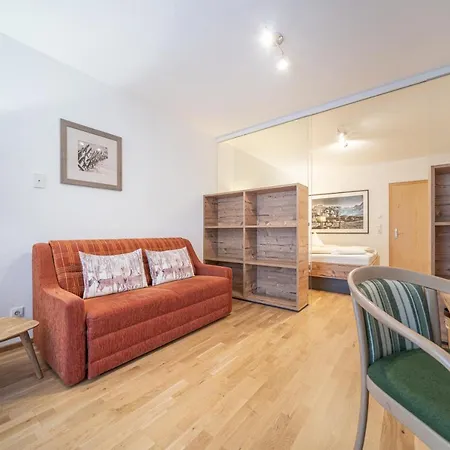 Hubertus, 3 Sterne Superior Otel Lech am Arlberg