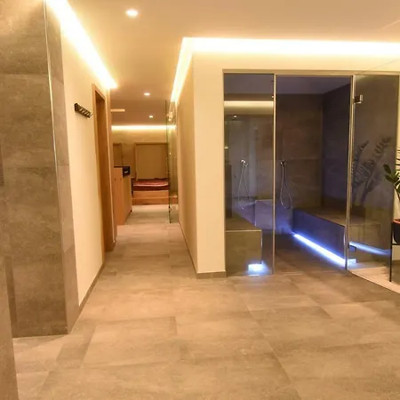 Otel Hubertus, 3 Sterne Superior 3*