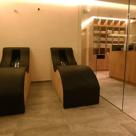 Hubertus, 3 Sterne Superior Otel 3*